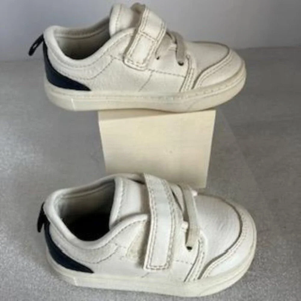 Simple Joys by Carter's Unisex Babies' Jesse Sneaker, sz 4 White and Navy Blue